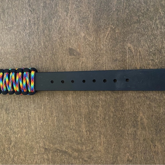 Dog collar black biothane with multi color paracord handcrafted NWT - Picture 6 of 7